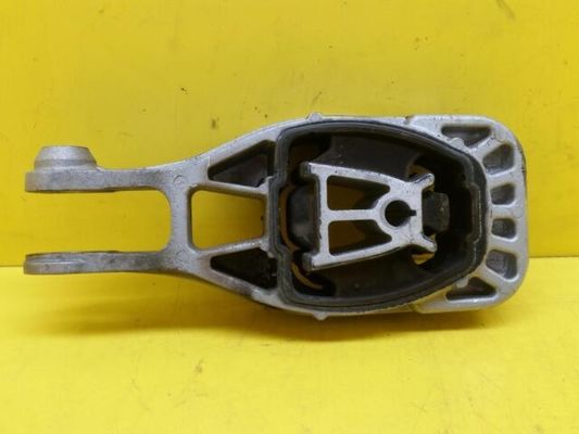 ชิ้นส่วนอะไหล่รถยนต์ OEM 95245332 ด้านหลัง Chevrolet Engine Mount Rubber Metal